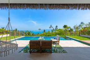 Chill and Tropical seaview villa